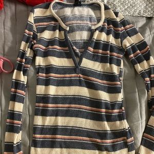 Urban Outfitters Ribbed v neck tee